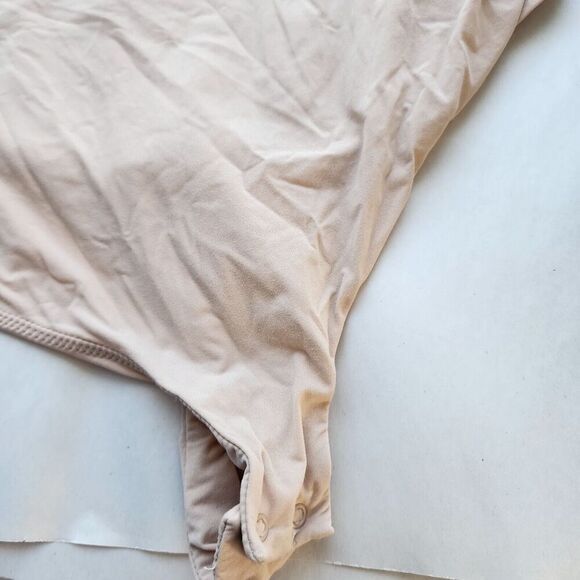 SKIMSFits Everybody Square Neck BodysuitSnap Closure New NWOT 2X Sand Nude - Picture 5 of 7